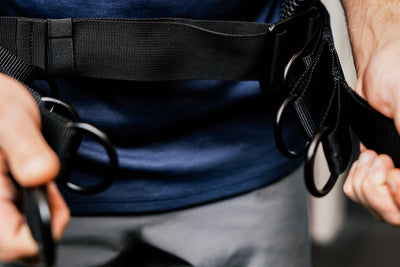 Close up of the belt squat belt and o-rings for length options 